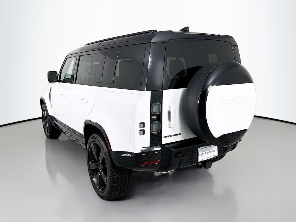 New 2026 Fuji White LAND ROVER X-Dynamic SE image 3