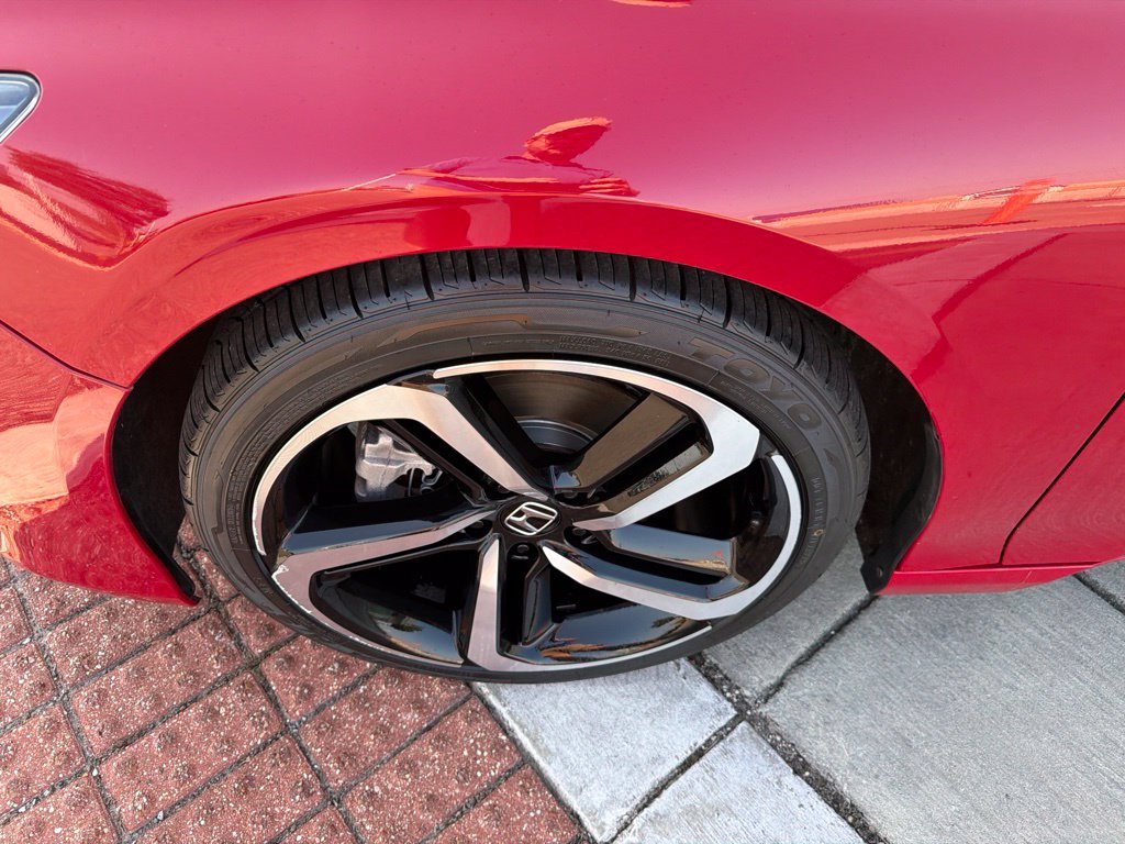 Used 2018 Red Honda Sport image 9