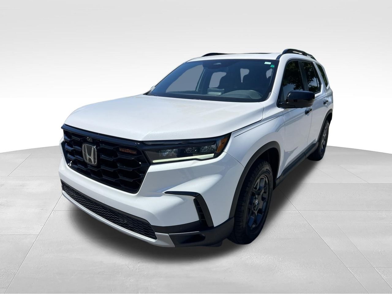 2025 Honda Pilot TrailSport AWD's photo