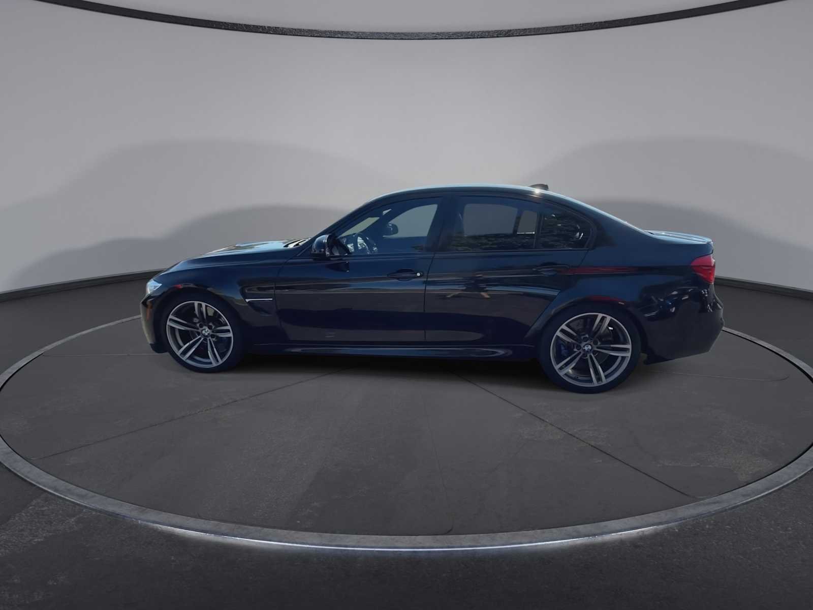 Used 2016 Black BMW  image 5