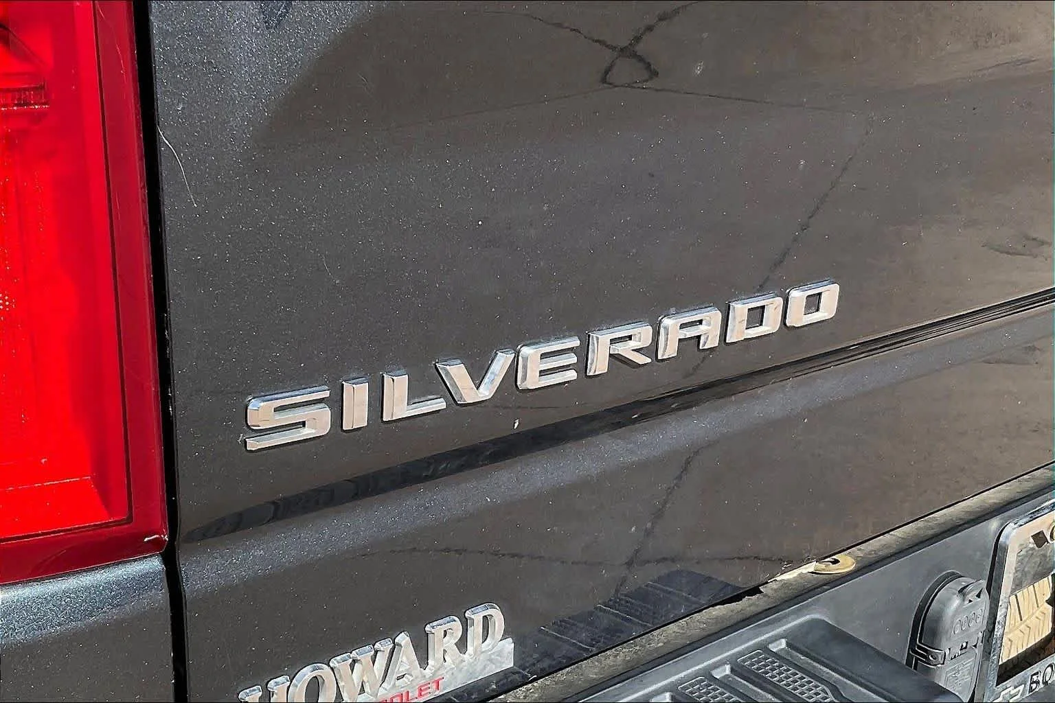 Used 2020 Shadow Gray Metallic Chevrolet Custom image 29