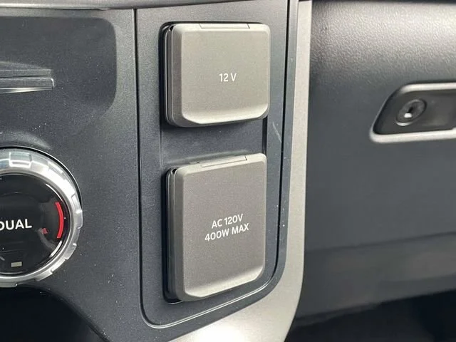 2025 Ford F-150 XLT - Photo 34
