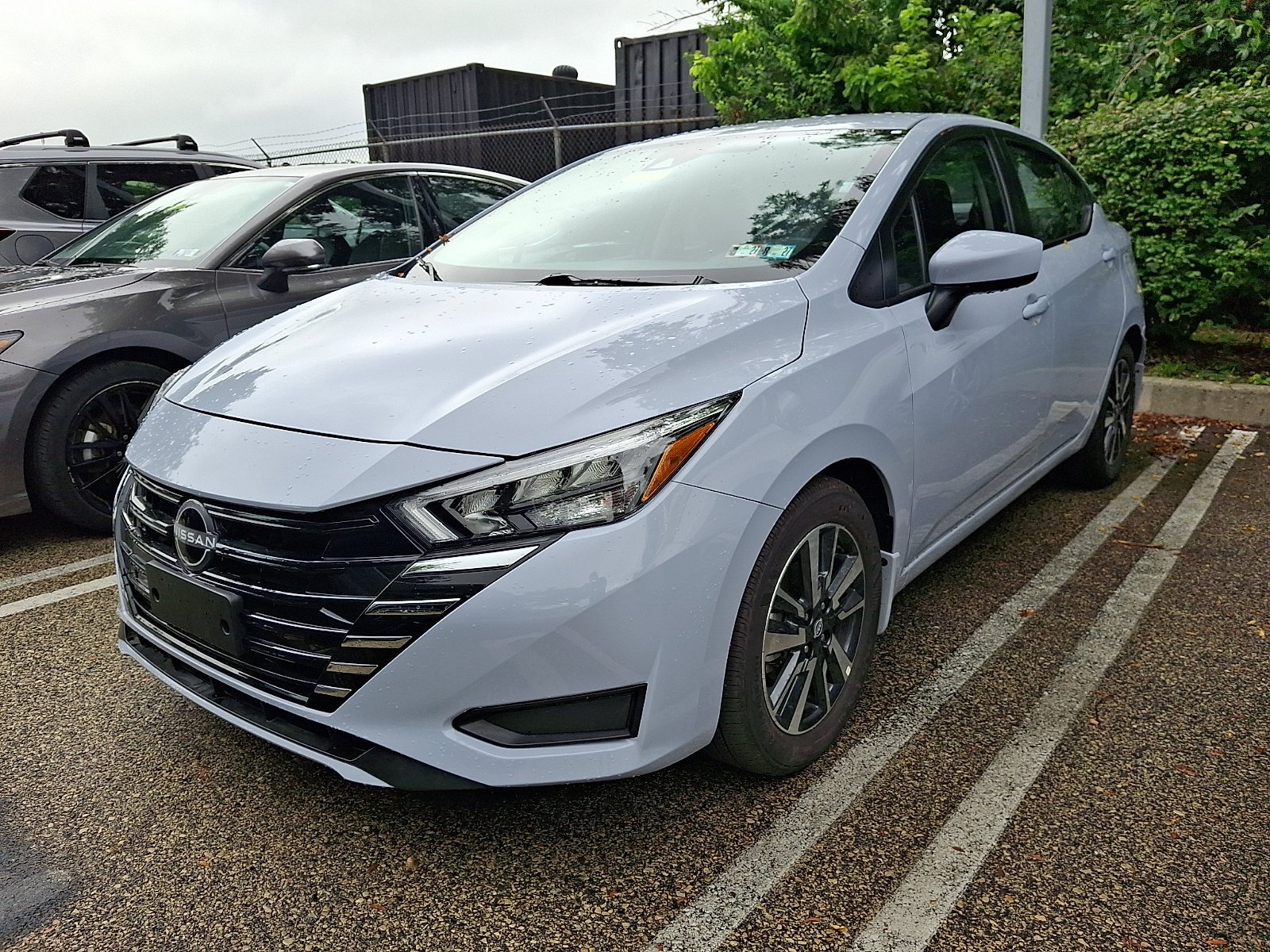 Used 2025 Gray Sky Pearl Nissan SV image 1
