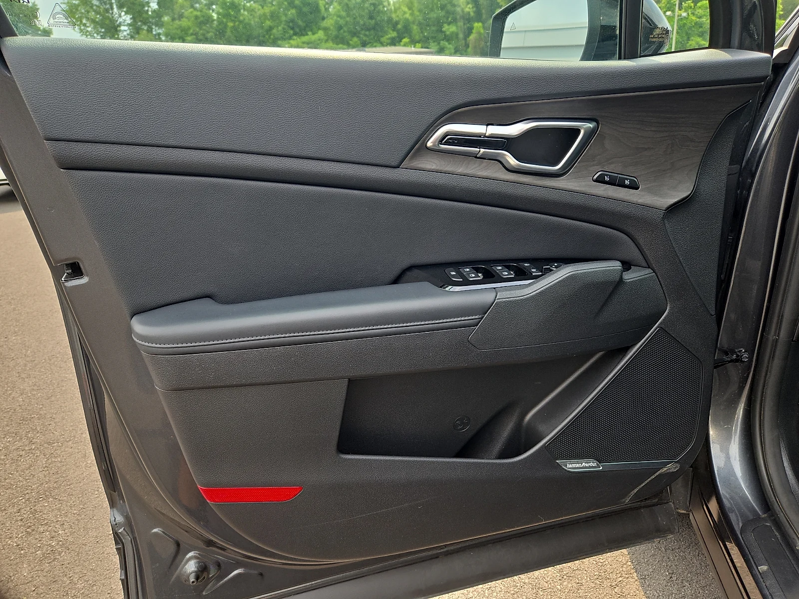 Used 2023 Gravity Gray - KDG Kia X-Line Prestige image 12