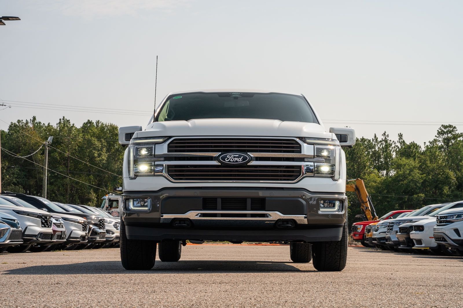 New 2026 Star White Metallic Tri-Coat Ford King Ranch® image 2