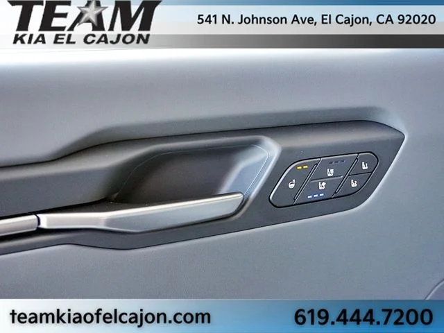 New 2026 Black Kia Wind image 30