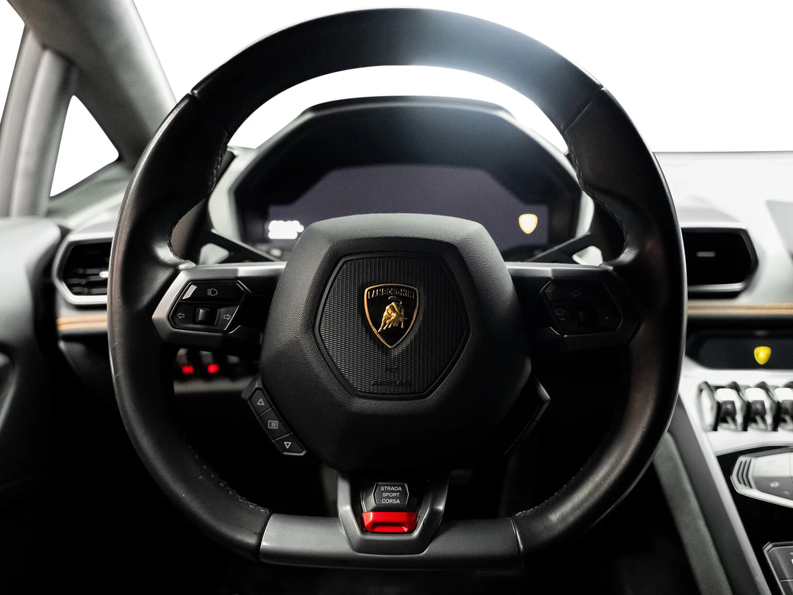 Used 2015 Black Lamborghini LP610-4 image 30