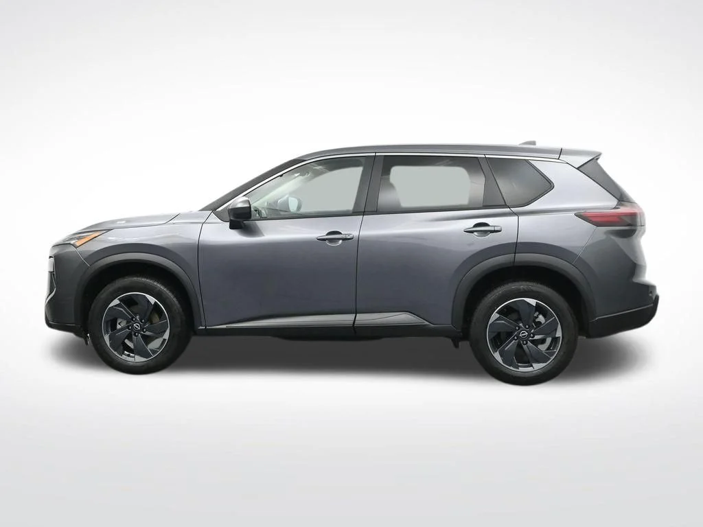 Used 2025 Gray Nissan SV image 10