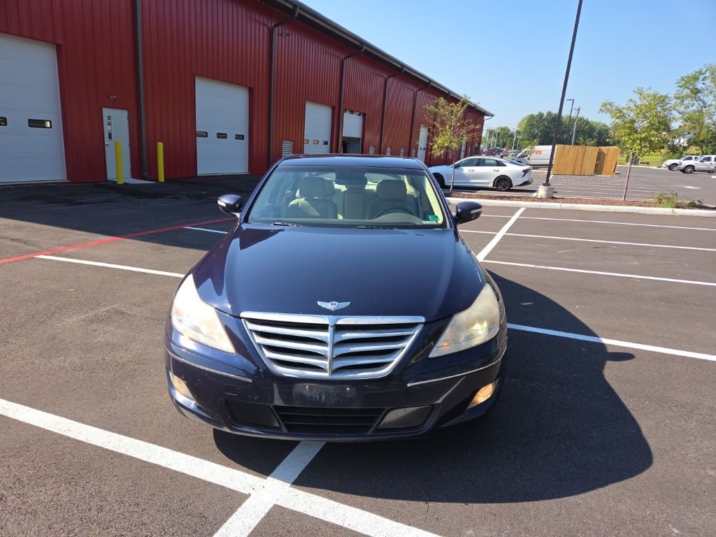 Used 2011 Hyundai Genesis 4.6 with VIN KMHGC4DF0BU131514 for sale in Harrisonburg, VA