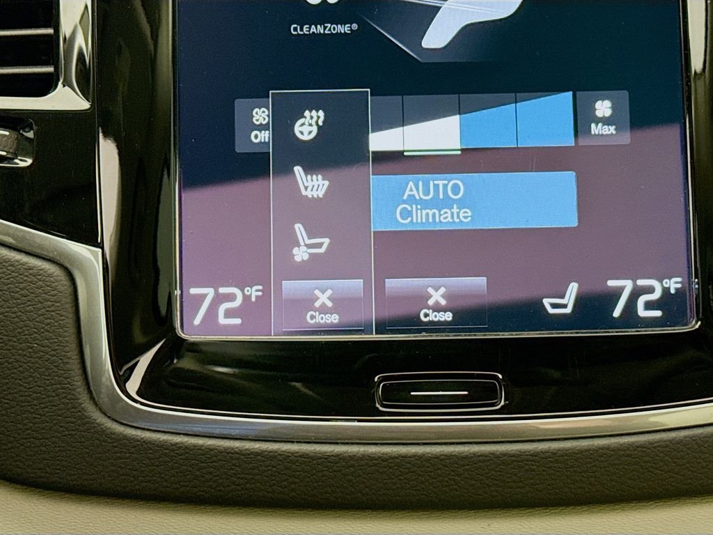 Used 2021 Gray Volvo T6 Inscription image 22