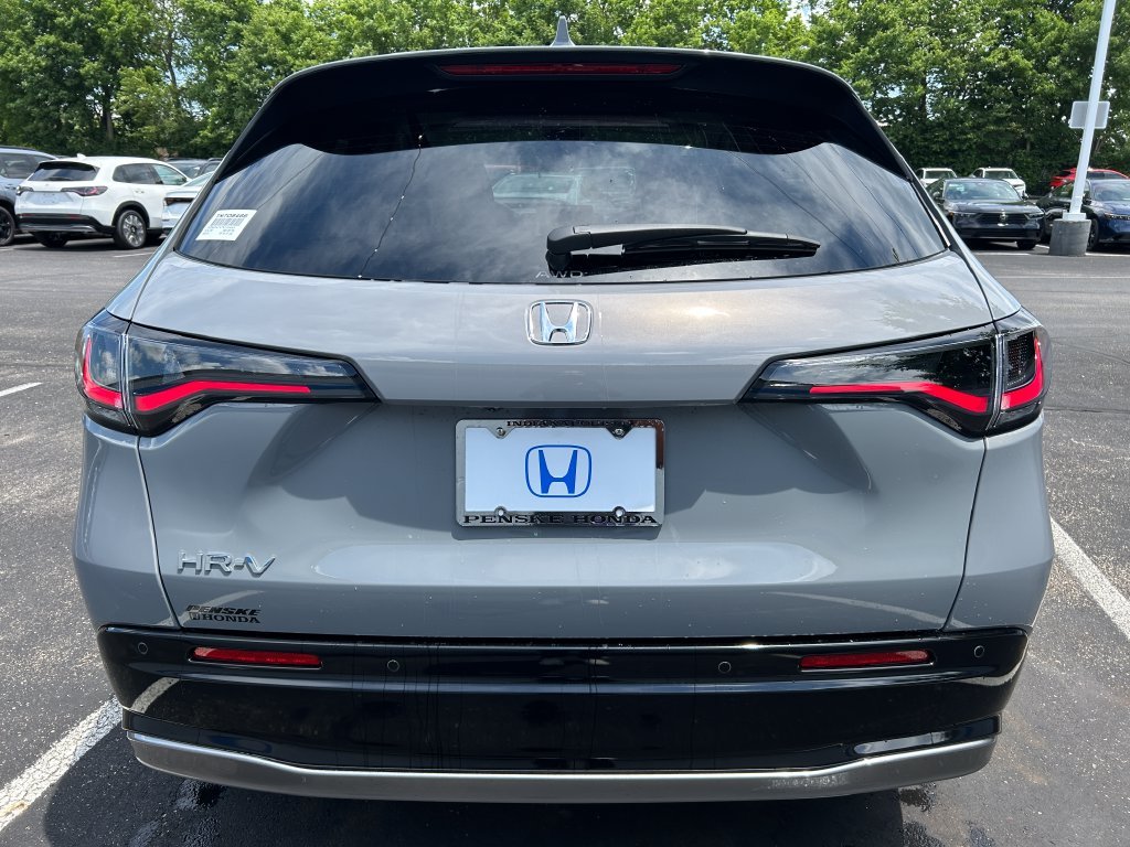 New 2027 Urban Gray Pearl Honda EX-L image 4