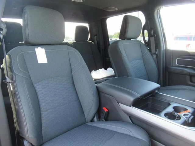 2026 RAM 2500 Big Horn - Photo 10