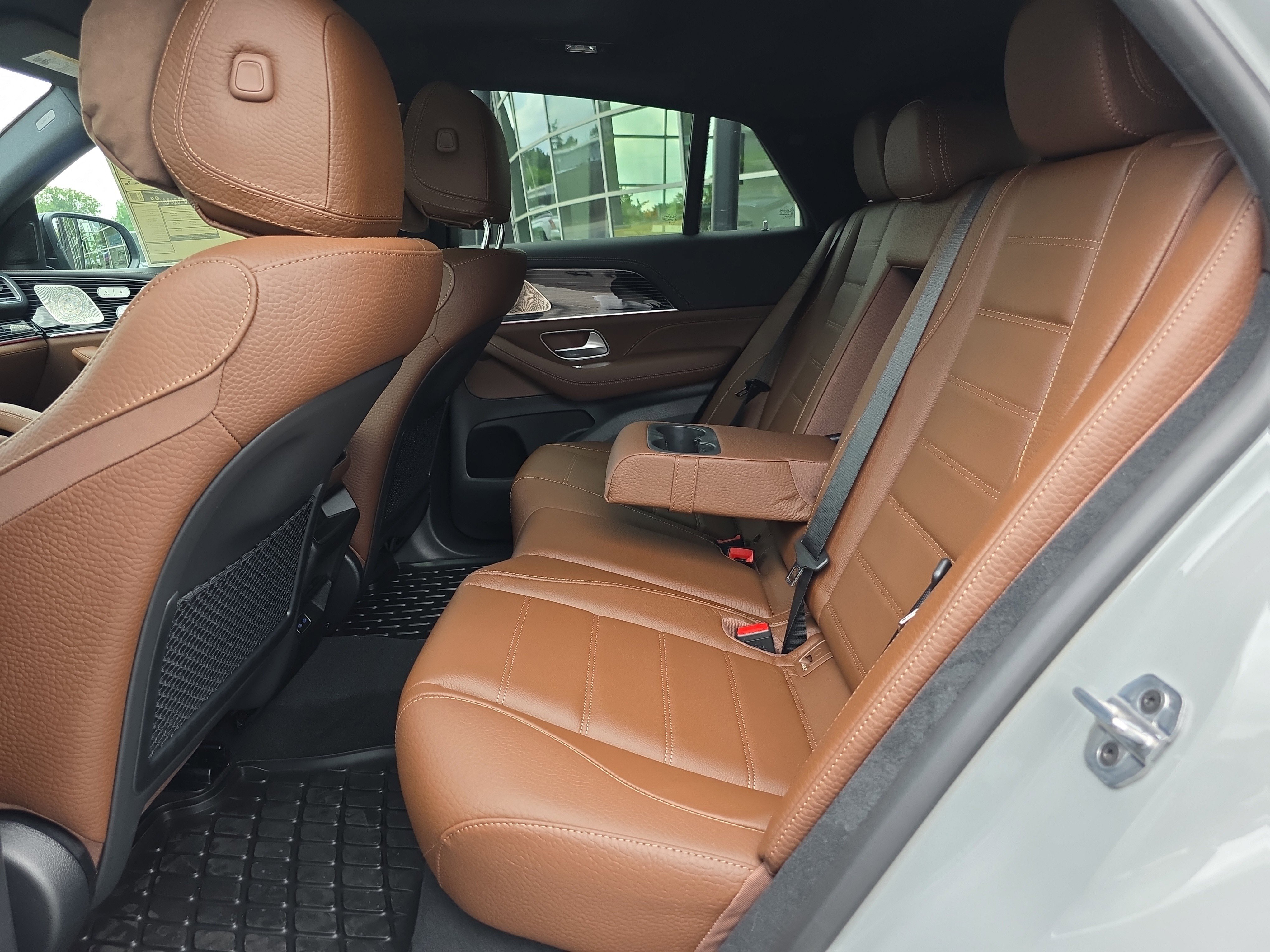 New 2026 MANUFAKTUR Alpine Grey Mercedes-Benz GLE 450 Coupe image 40