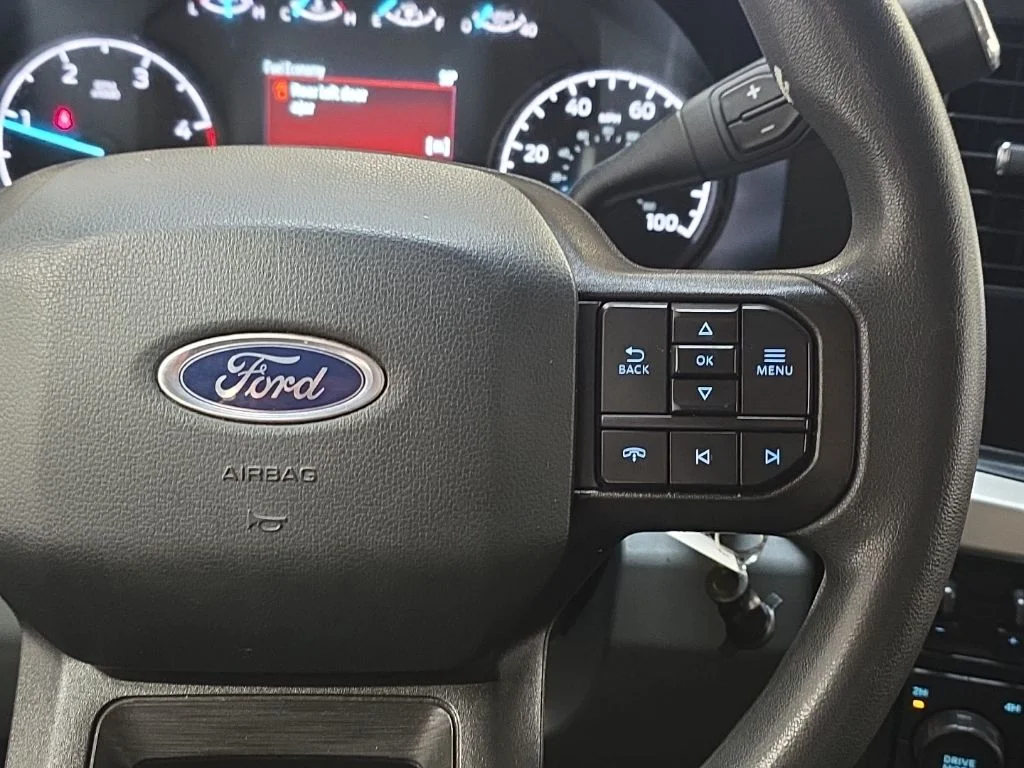 Used 2023 White Ford XLT image 19