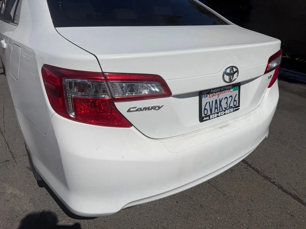 Used 2012 White Toyota LE image 9