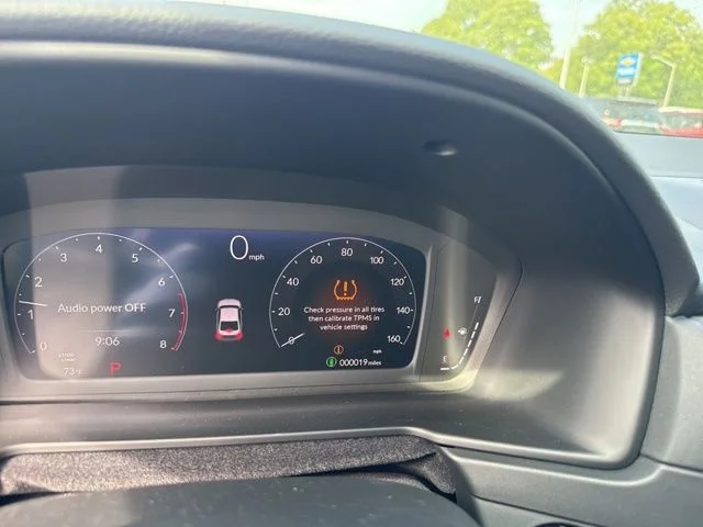 2025 Honda Accord LX - Photo 13