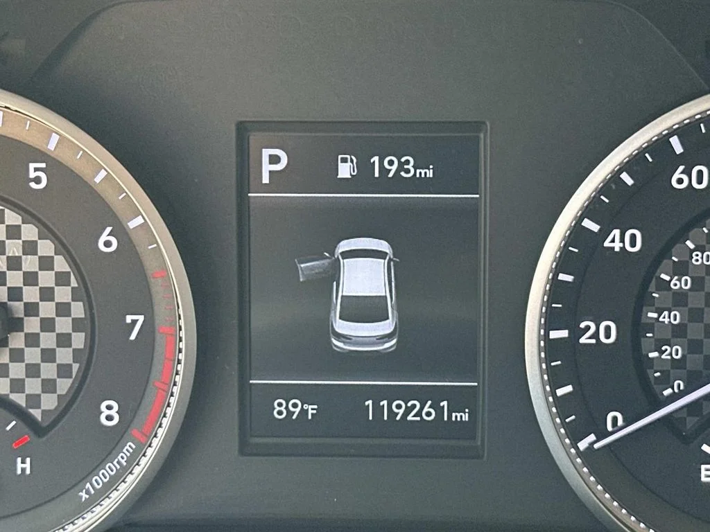 Used 2019 Gray Hyundai SEL image 28
