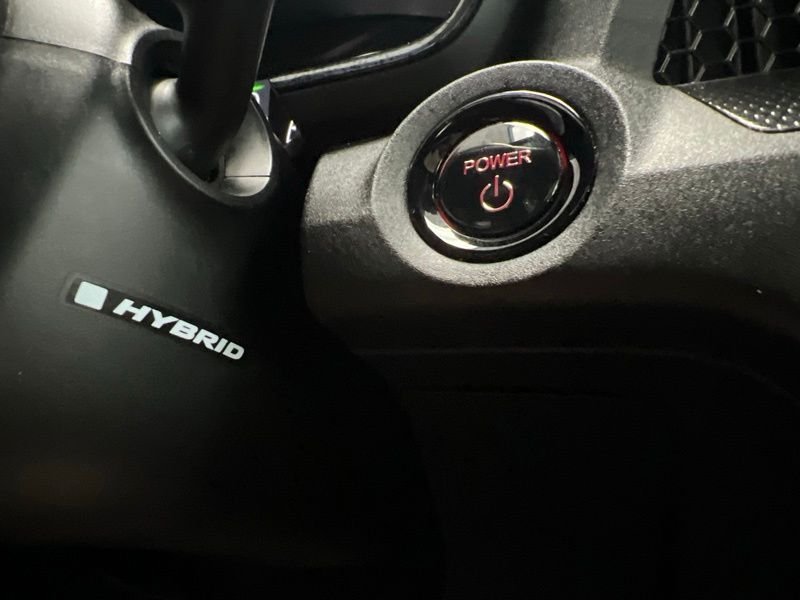 Used 2024  Honda Sport image 28