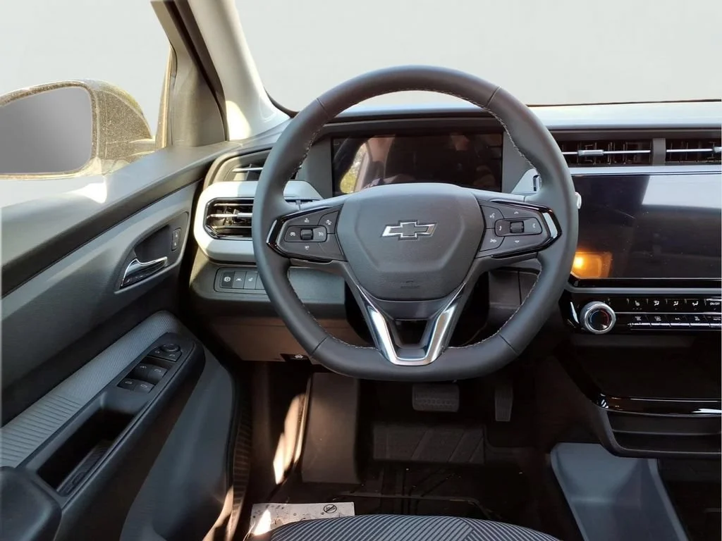 2027 Chevrolet Bolt LT - Photo 22