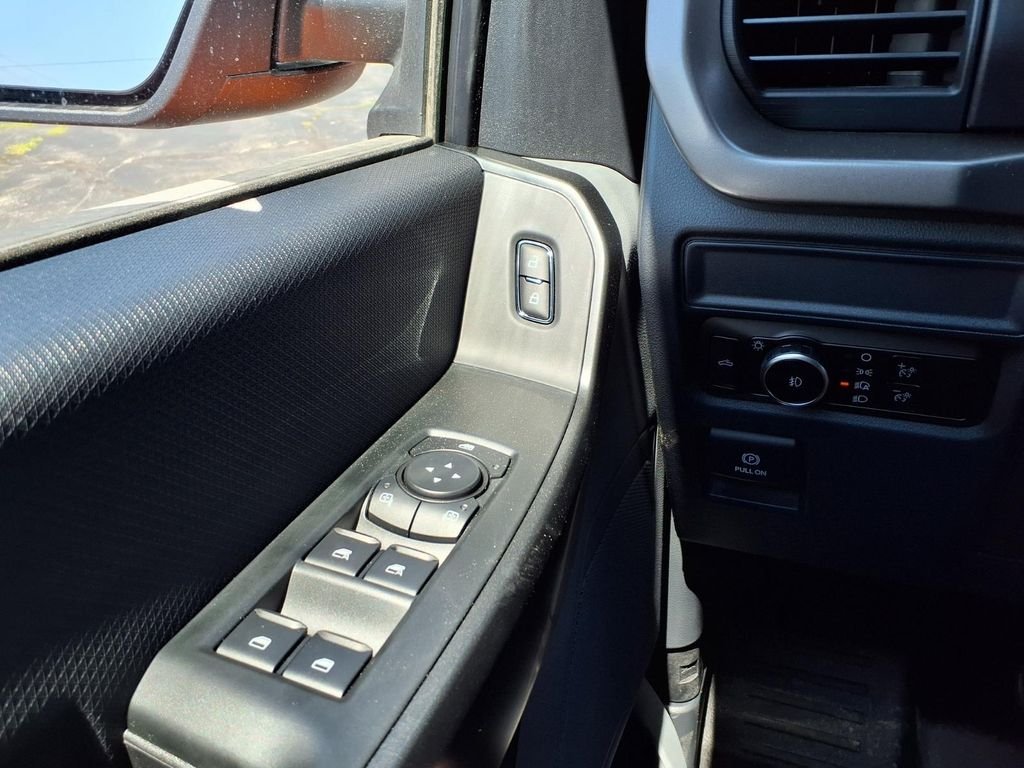 New 2026 Agate Black Metallic Ford XL image 27