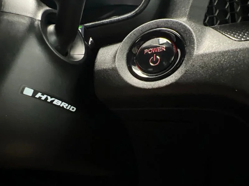 Used 2024  Honda Sport image 28