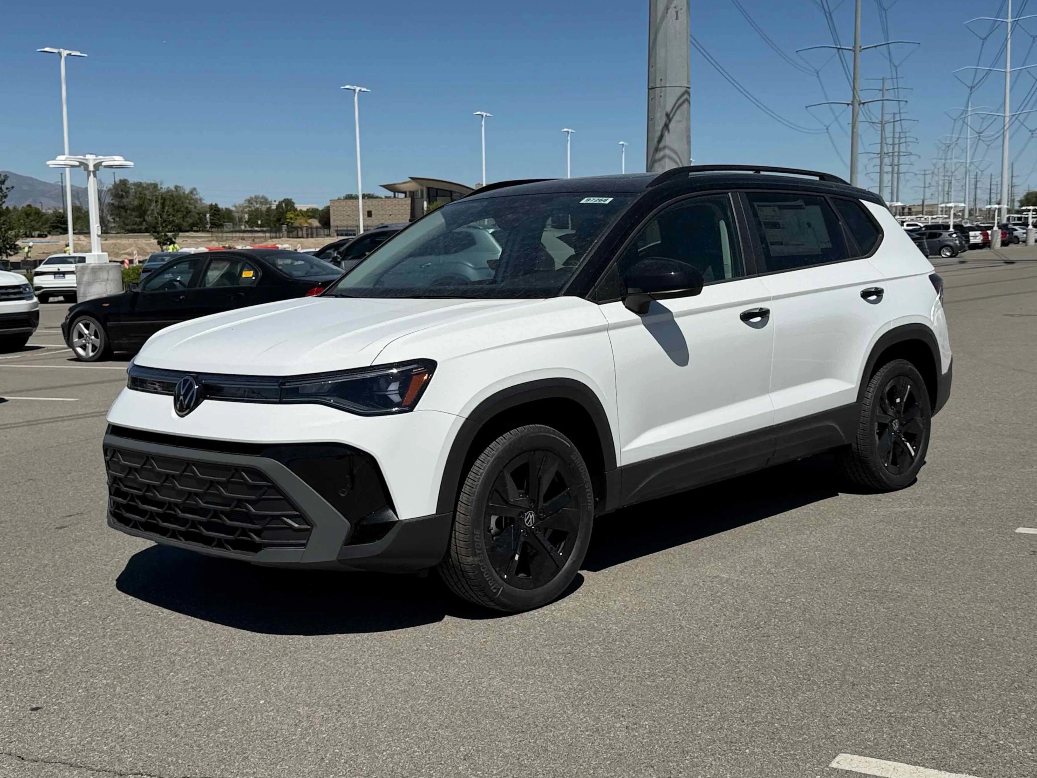New 2026 Pure White Volkswagen SE Black image 1