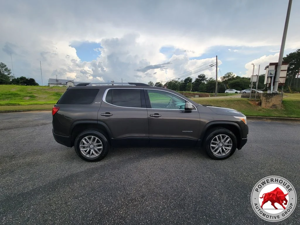 Used 2019 Gray GMC SLE-2 image 6