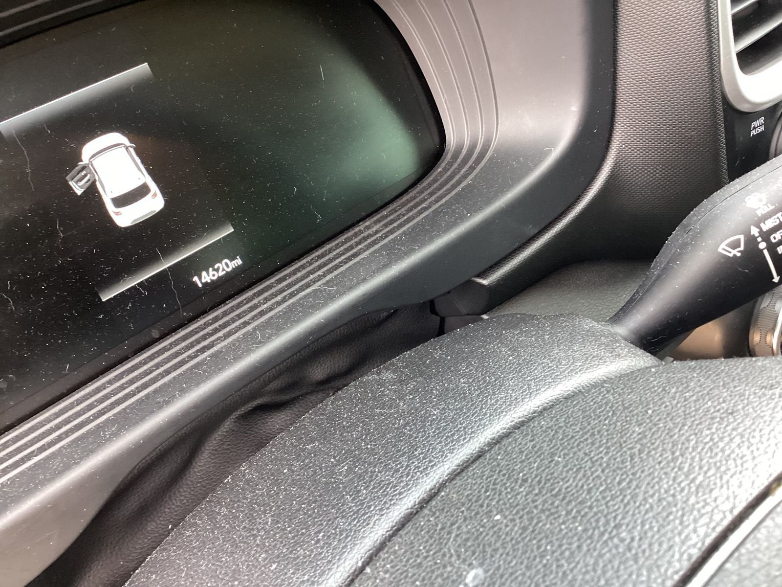 Certified Used 2023 White Hyundai SEL image 3