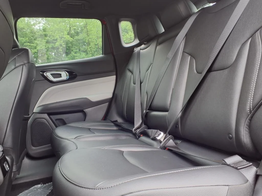 2025 Jeep Compass Limited - Photo 10