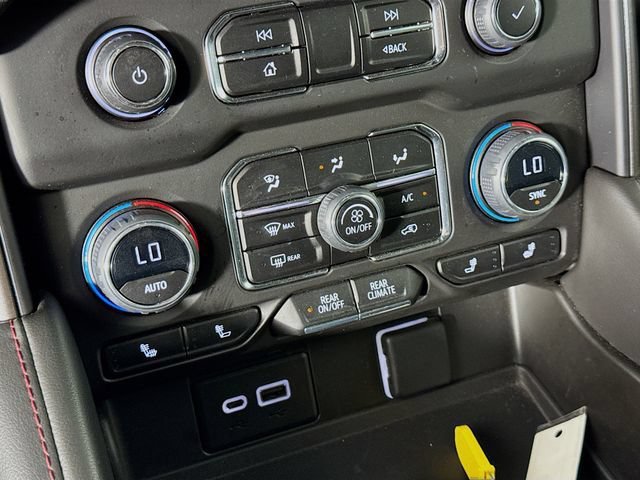 Used 2023 Midnight Blue Metallic Chevrolet RST image 18