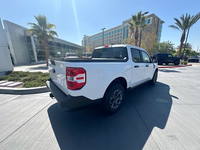 New 2026 Oxford White Ford XLT image 7