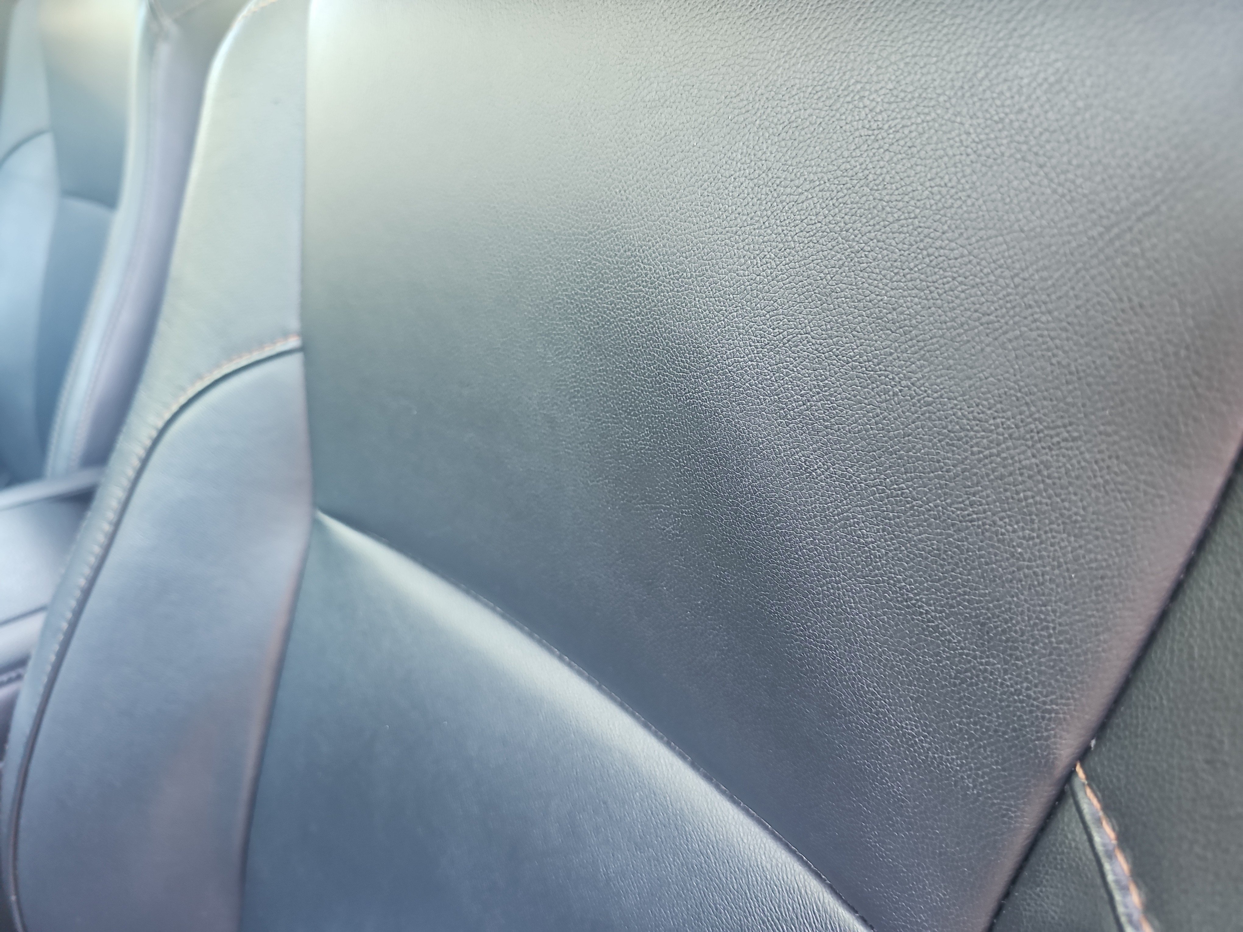 Used 2018 Predawn Gray Mica Toyota XLE image 15