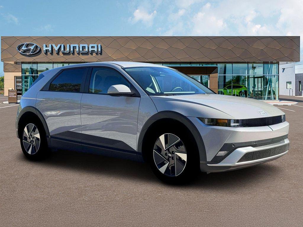 New 2026 Gray Hyundai SEL image 10