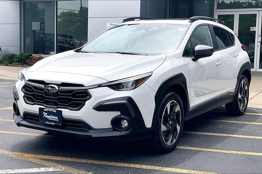 Used 2025 White Subaru Limited image 15