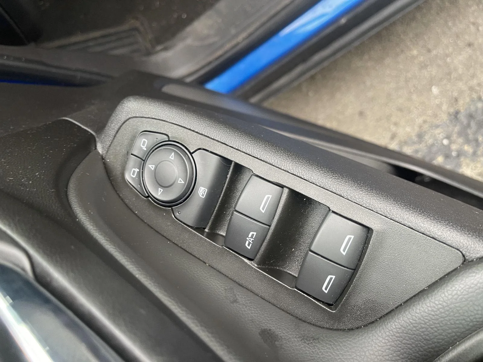 Used 2024 Riptide Blue Metallic Chevrolet LT image 10