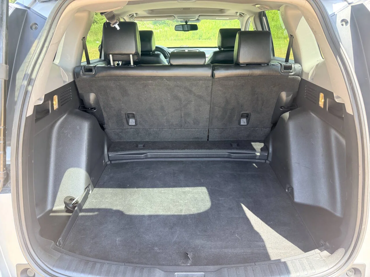 Used 2018 Silver Honda EX L 4dr SUV image 17