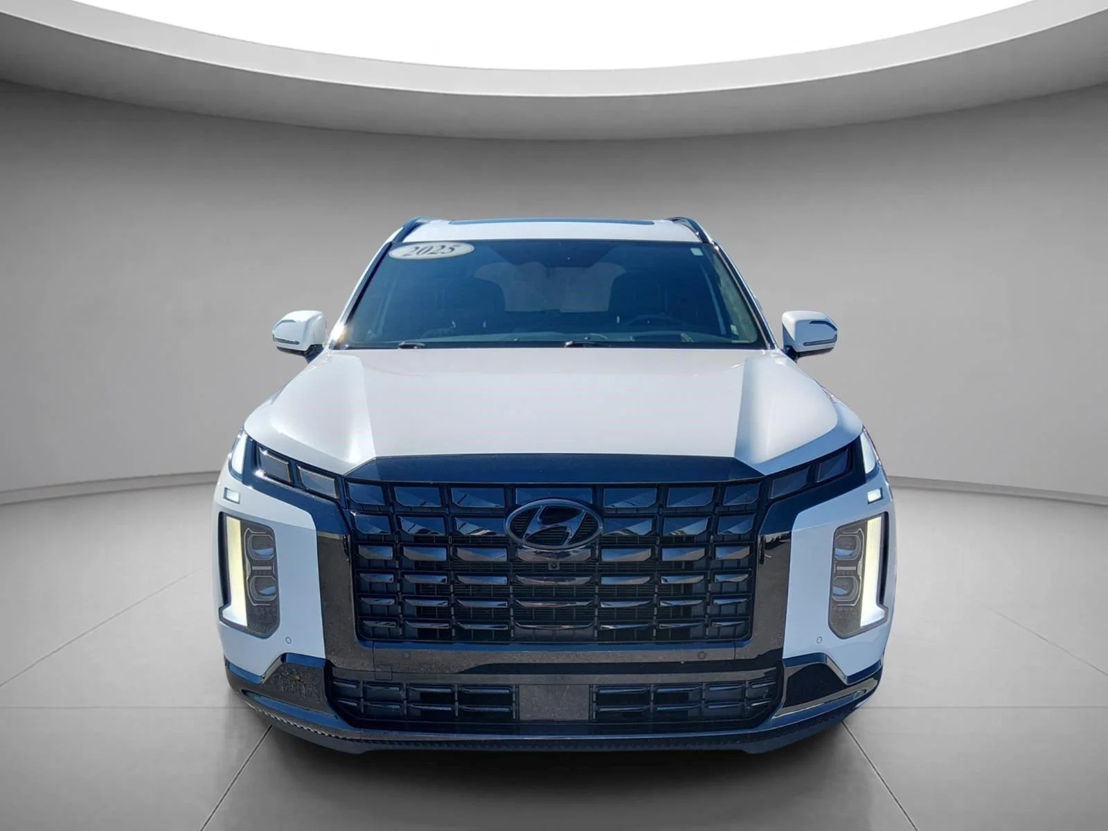 Used 2025 Hyper White Hyundai Calligraphy Night Edition image 8