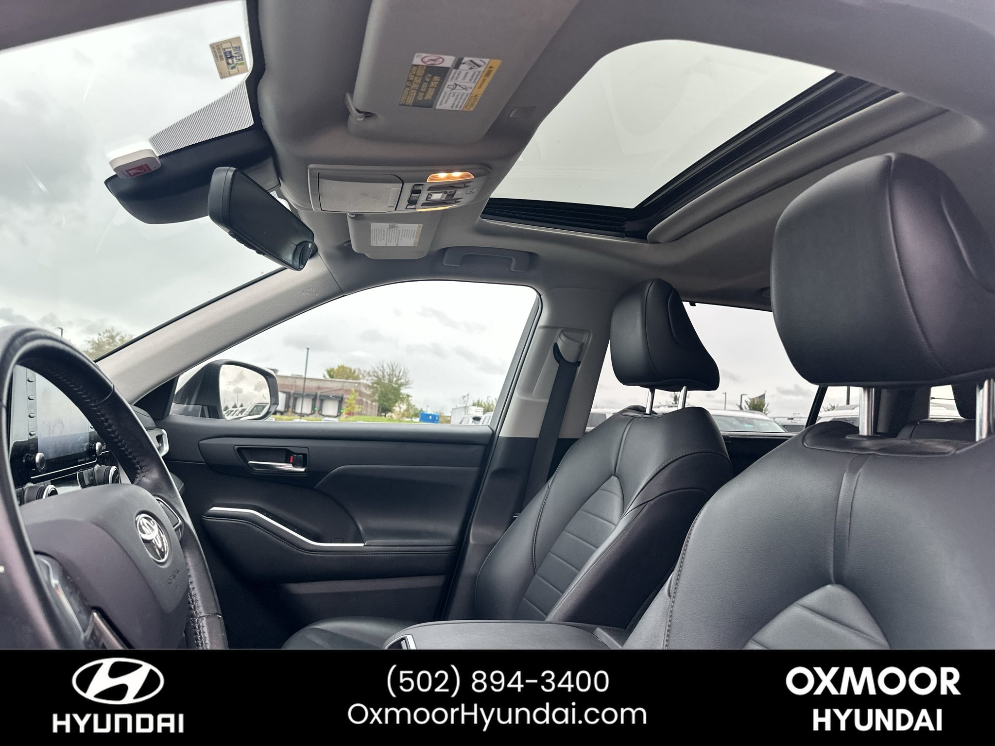 Used 2021 Blizzard Pearl Toyota XLE image 8