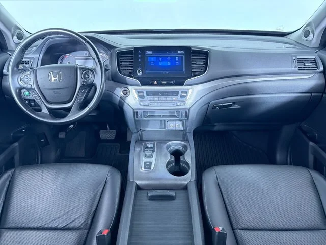 Used 2023 SONIC GRAY Honda RTL image 19