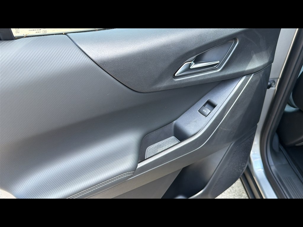New 2027 Sterling Gray Metallic Chevrolet LT image 21