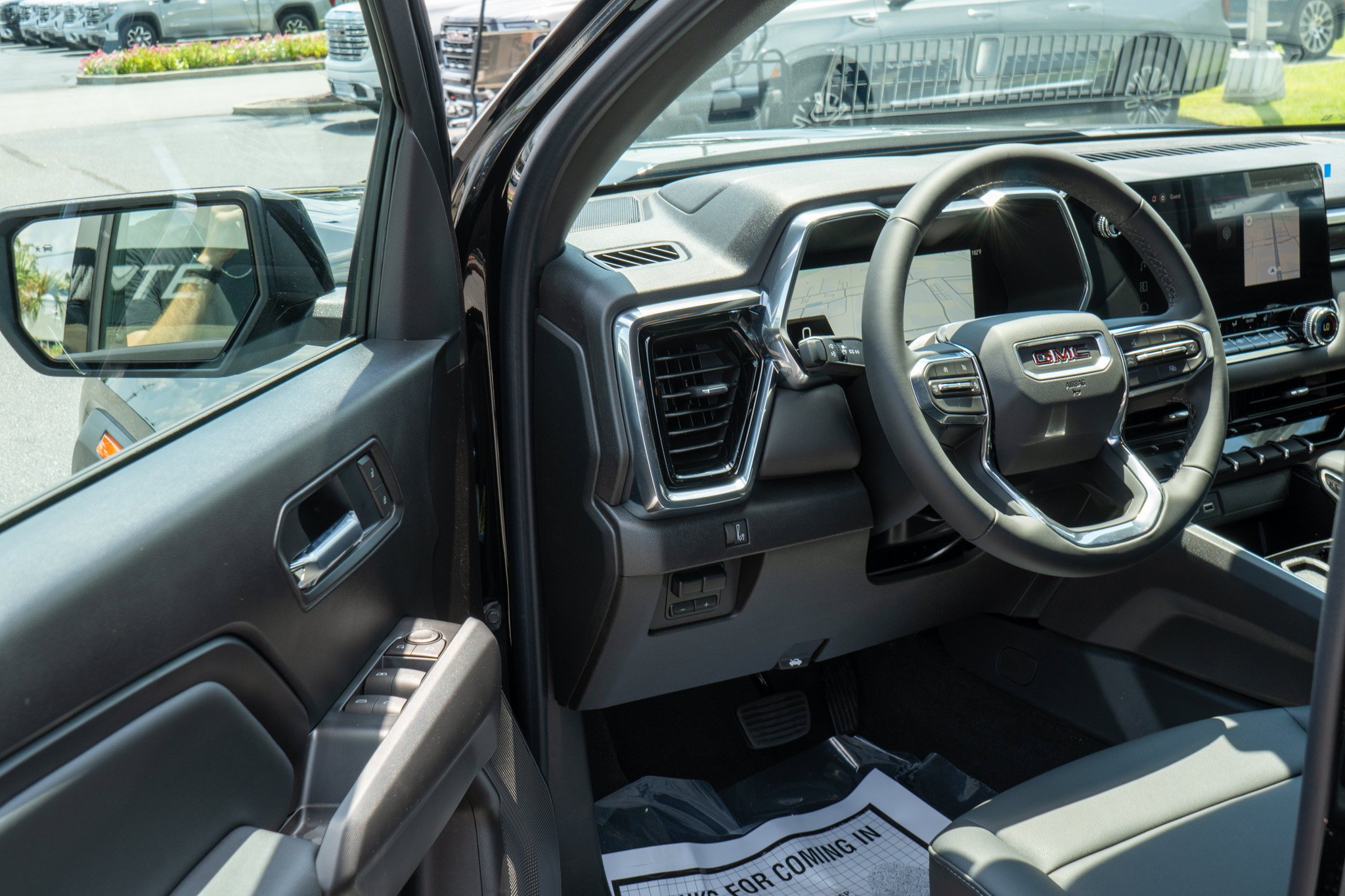 New 2026 Onyx Black GMC Elevation image 12