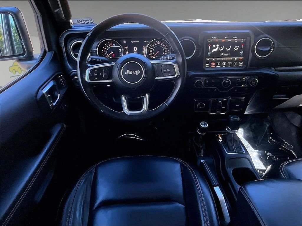 Used 2022 Gray Jeep Unlimited Sahara image 17
