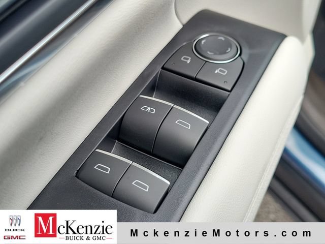 2027 GMC Terrain Denali - Photo 9