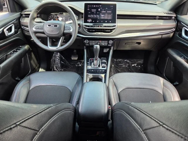 Used 2024 White Jeep Trailhawk image 14