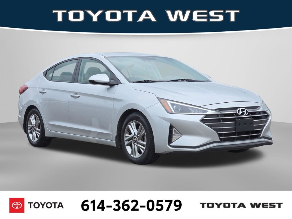 Used 2020 Silver Hyundai Value Edition image 4