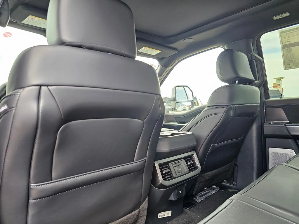 New 2026 Glacier Gray Metallic Tri-Coat Ford F-350® Platinum® image 18