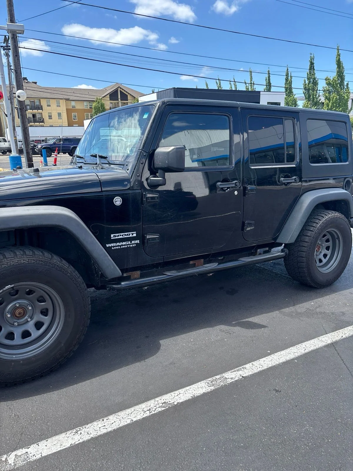 Used 2017 Black Clearcoat Jeep Unlimited Sport image 5