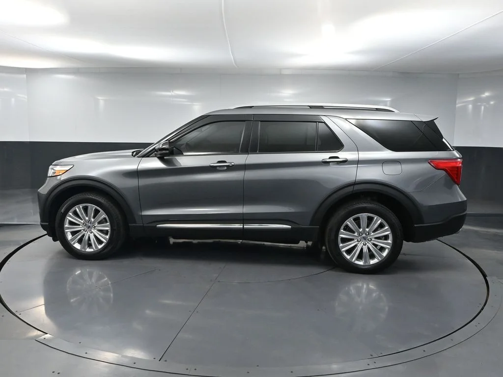 Certified Used 2022 Gray Ford Limited image 7
