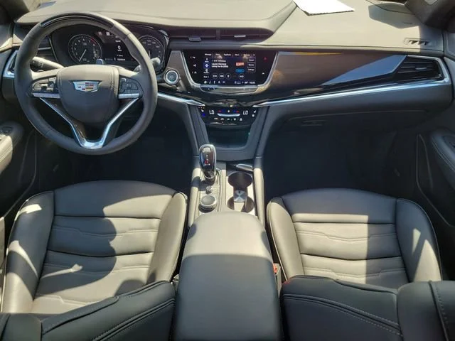 2025 Cadillac XT6 Premium Luxury - Photo 20