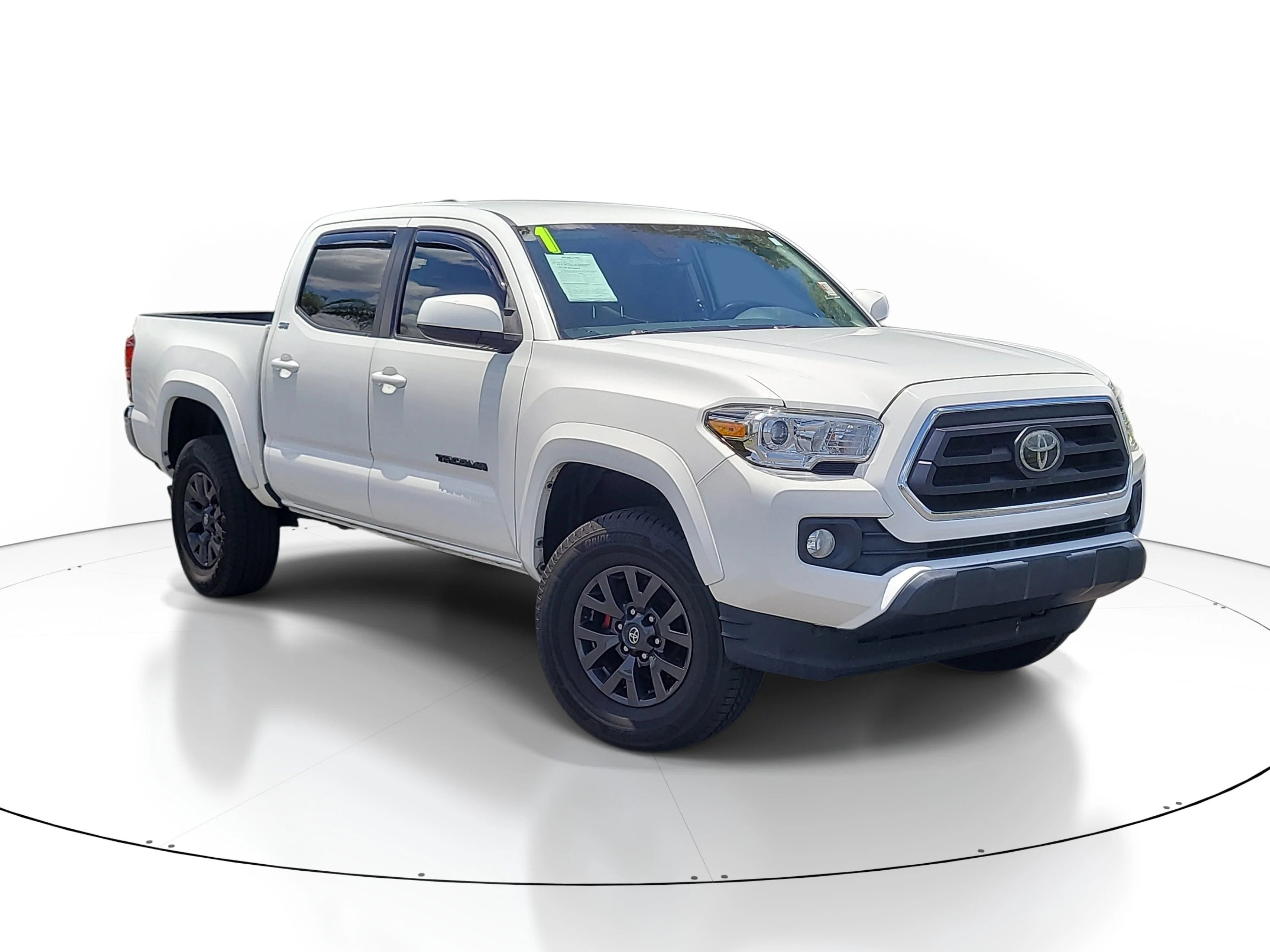 Used 2021 Super White Toyota SR5 image 1